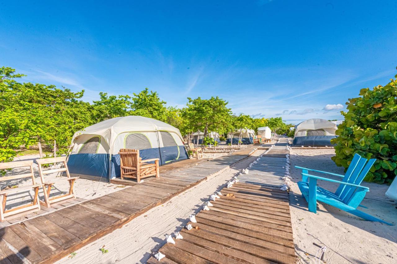 HOTEL GLAMPING ECOLODGE CUEVA DE LAS AGUILAS PEDERNALES 2* (Dominican  Republic) - from C$ 116 | iBOOKED